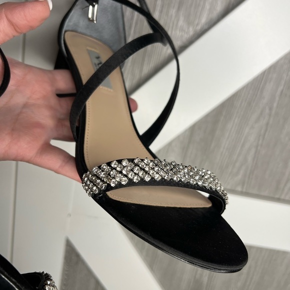 S60. NWT Nina Nora Black Heels Black Luster Satin 10M - Picture 6 of 9